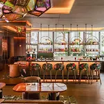 Mondrian Singapore Duxton