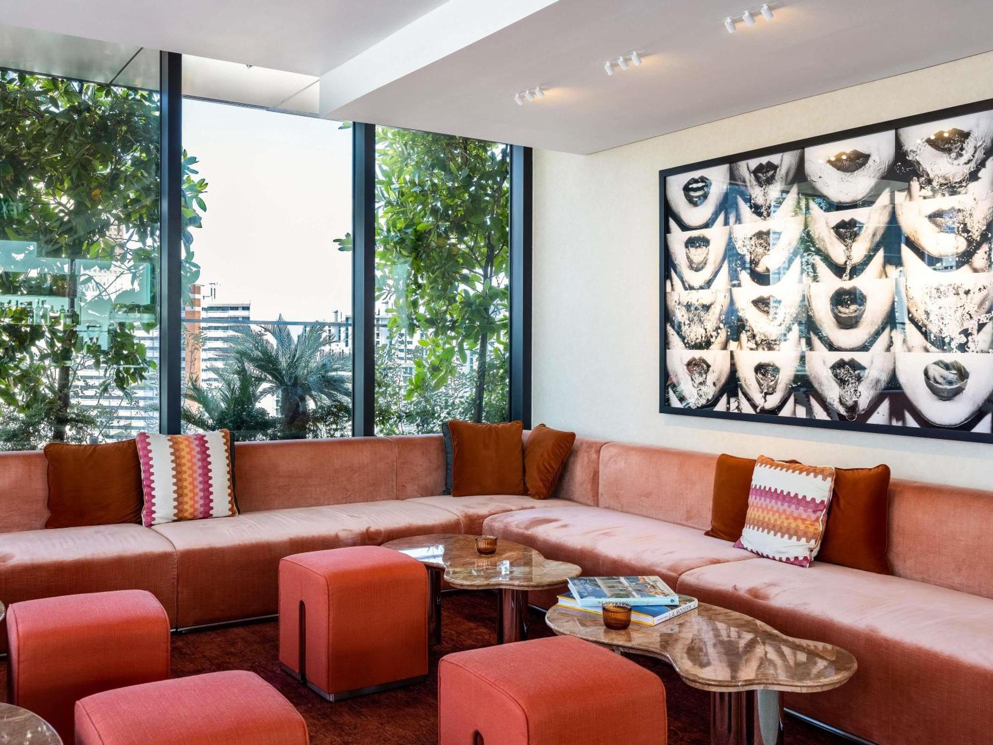 Mondrian Duxton Hotel Singapore